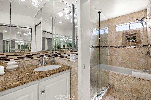 302 San Nicholas Court, Laguna Beach, CA 92651