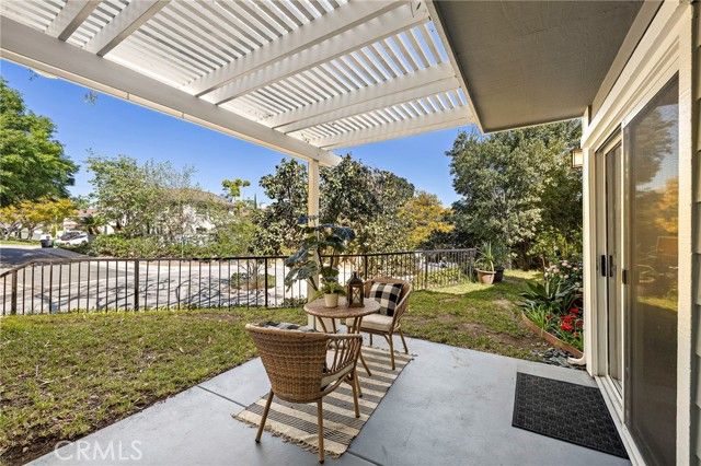 302 San Nicholas Court, Laguna Beach, CA 92651