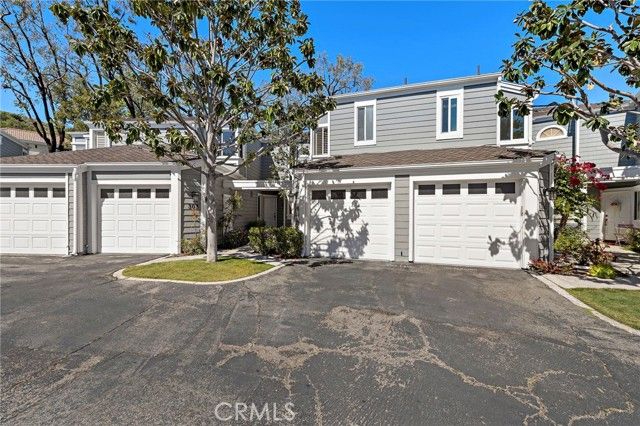 302 San Nicholas Court, Laguna Beach, CA 92651
