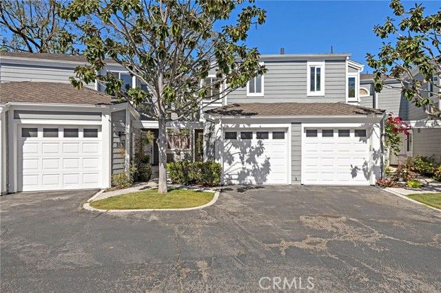 302 San Nicholas Court, Laguna Beach, CA 92651