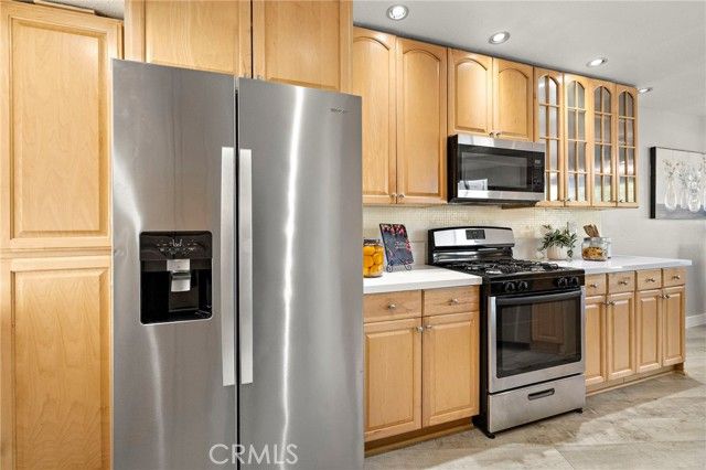 302 San Nicholas Court, Laguna Beach, CA 92651