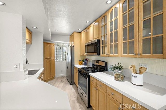 302 San Nicholas Court, Laguna Beach, CA 92651