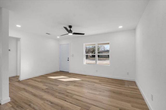 4509 Quails Lane, Fort Worth, TX 76119