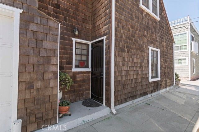 6514 E Ocean Boulevard, Long Beach, CA 90803