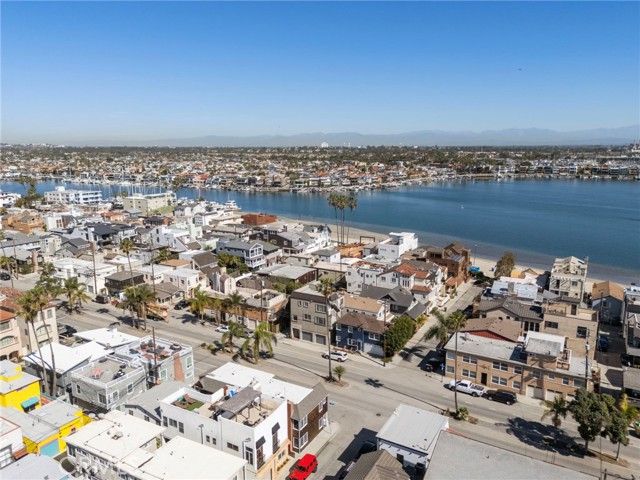 6514 E Ocean Boulevard, Long Beach, CA 90803