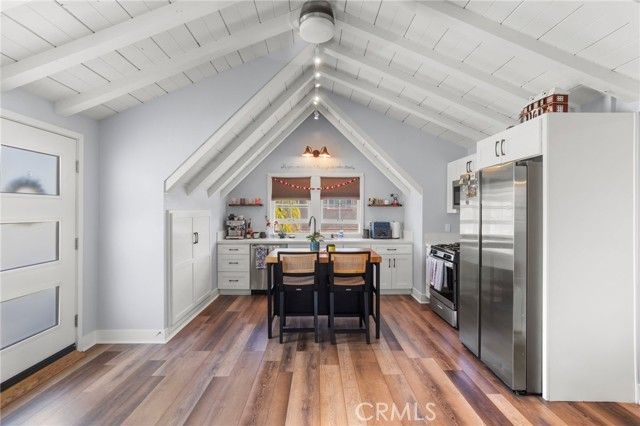 6514 E Ocean Boulevard, Long Beach, CA 90803