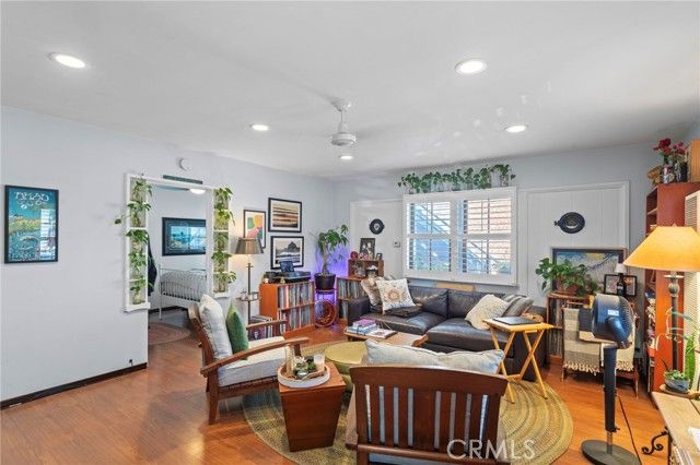 6514 E Ocean Boulevard, Long Beach, CA 90803