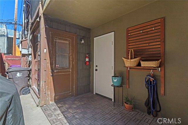 6514 E Ocean Boulevard, Long Beach, CA 90803