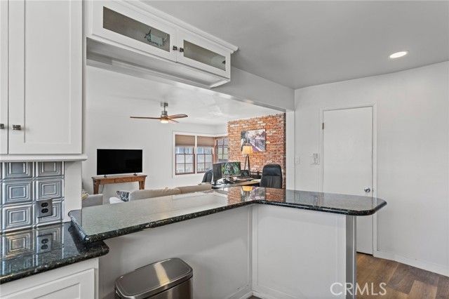 6514 E Ocean Boulevard, Long Beach, CA 90803