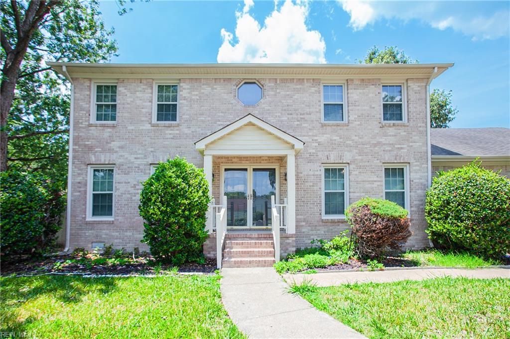 1513 Narbonne CT, Virginia Beach, VA 23456