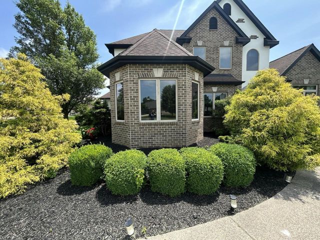 165 Chelsea LANE, Union Grove, WI 53182