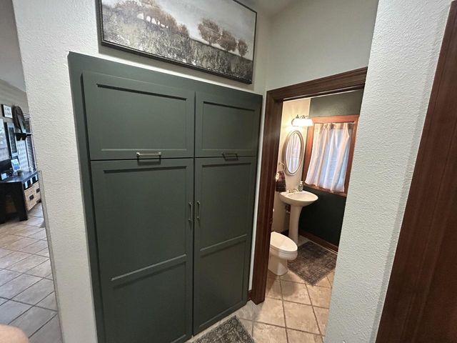 165 Chelsea LANE, Union Grove, WI 53182