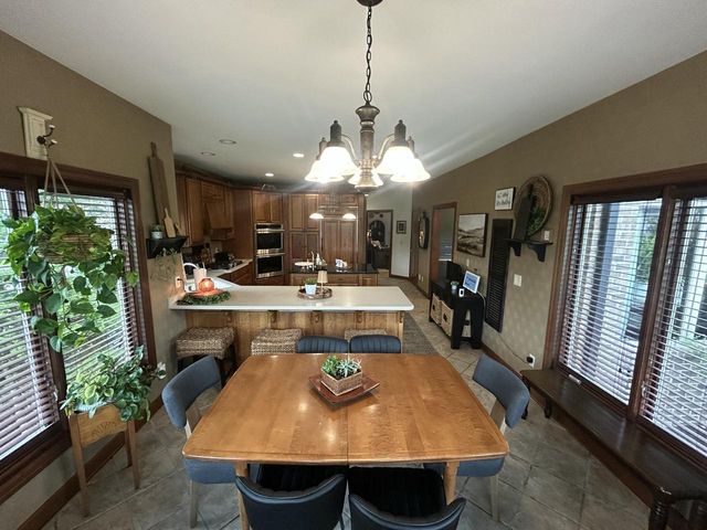 165 Chelsea LANE, Union Grove, WI 53182