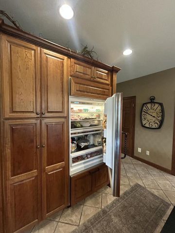 165 Chelsea LANE, Union Grove, WI 53182