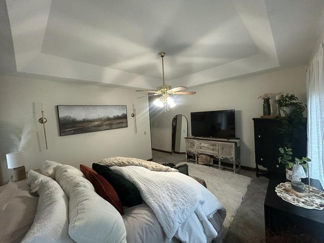 165 Chelsea LANE, Union Grove, WI 53182