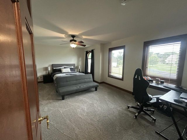 165 Chelsea LANE, Union Grove, WI 53182