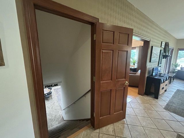165 Chelsea LANE, Union Grove, WI 53182