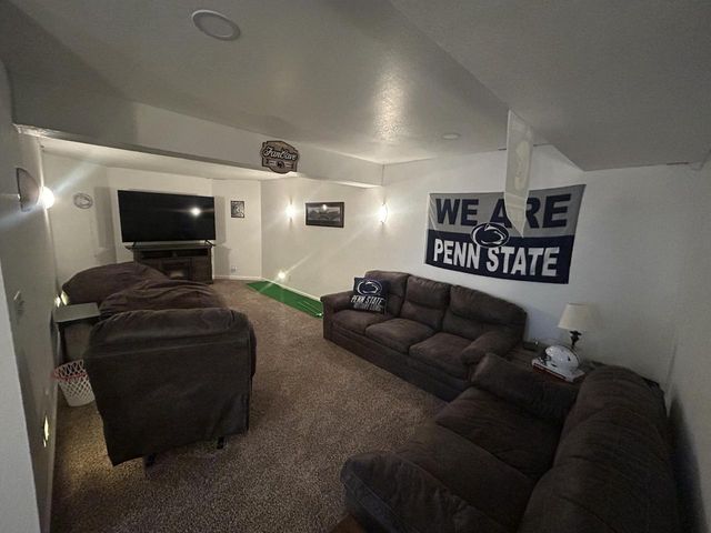 165 Chelsea LANE, Union Grove, WI 53182