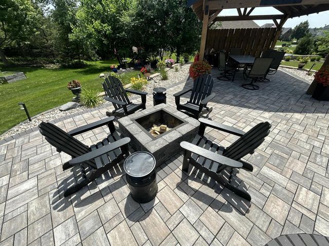165 Chelsea LANE, Union Grove, WI 53182