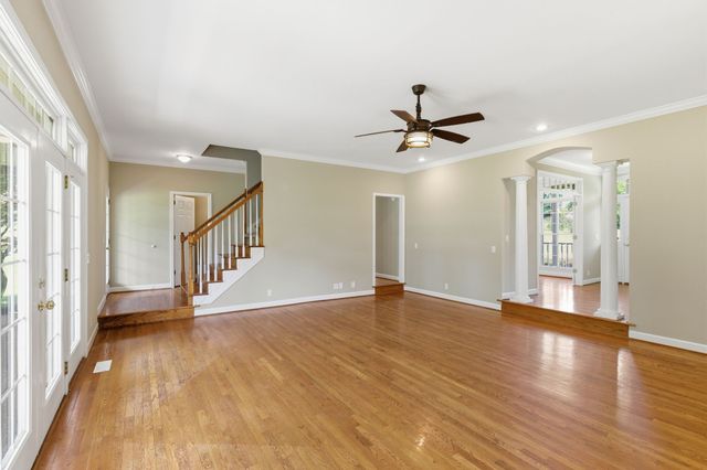 4325 Long Ln, Franklin, TN 37064