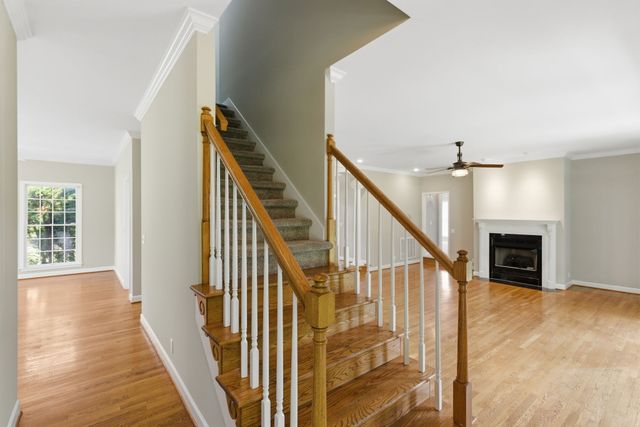 4325 Long Ln, Franklin, TN 37064