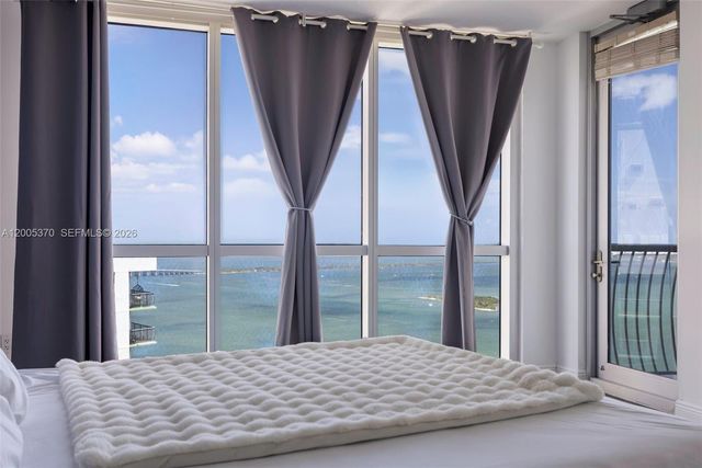 1750 N Bayshore Dr 3801, Miami, FL 33132