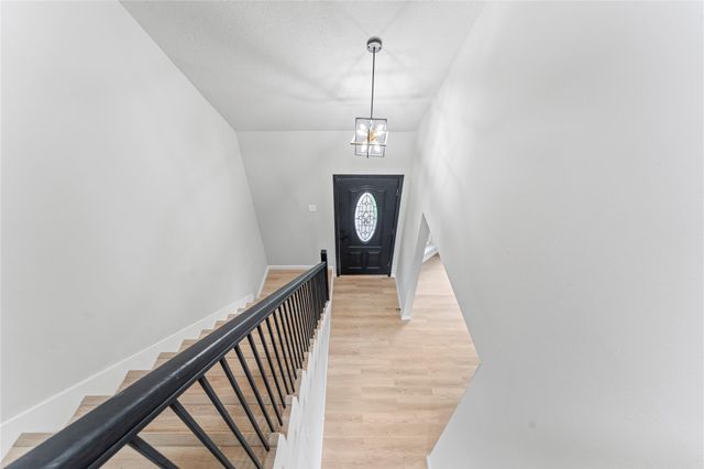 15439 Woodhorn Drive, Houston, TX 77062