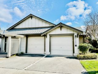 23884 NE 112th Circle #2, Redmond, WA 98053