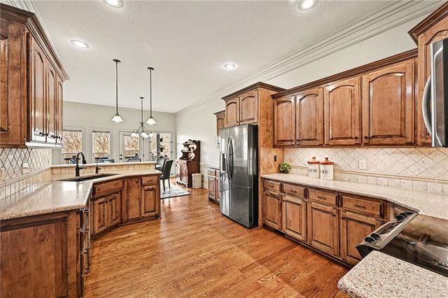 604 Indian Trail Court, Smithville, MO 64089