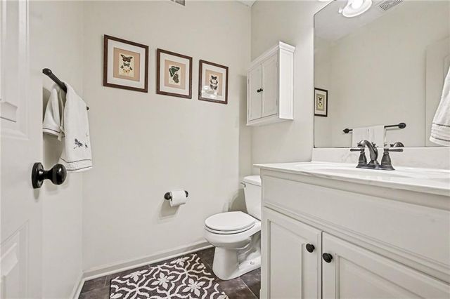 604 Indian Trail Court, Smithville, MO 64089