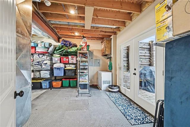 604 Indian Trail Court, Smithville, MO 64089