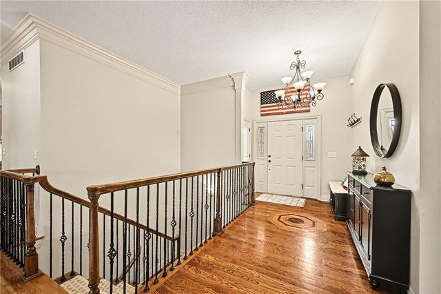 604 Indian Trail Court, Smithville, MO 64089