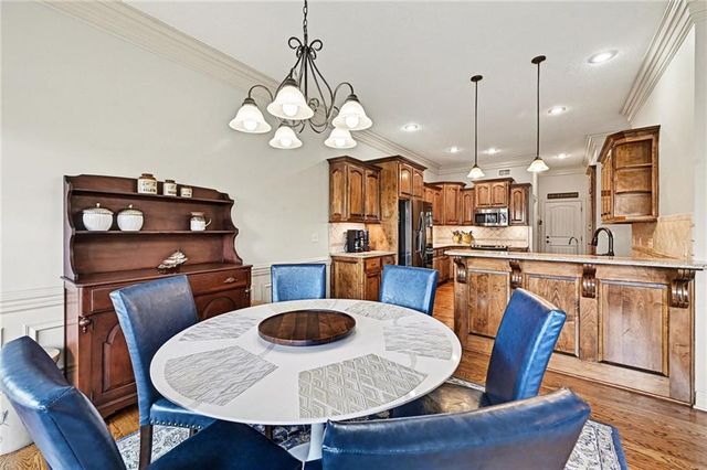 604 Indian Trail Court, Smithville, MO 64089