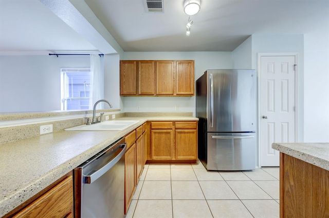 13016 Date Palm TRL, Elgin, TX 78621