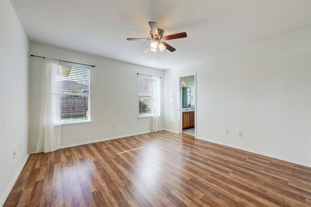 13016 Date Palm TRL, Elgin, TX 78621