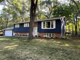 3313 Jeffrey Lane, Eau Claire, WI 54703