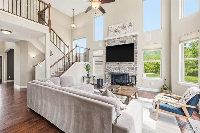58 Blue Brook Court, O'fallon, MO 63366