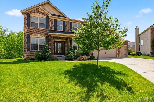 58 Blue Brook Court, O'fallon, MO 63366