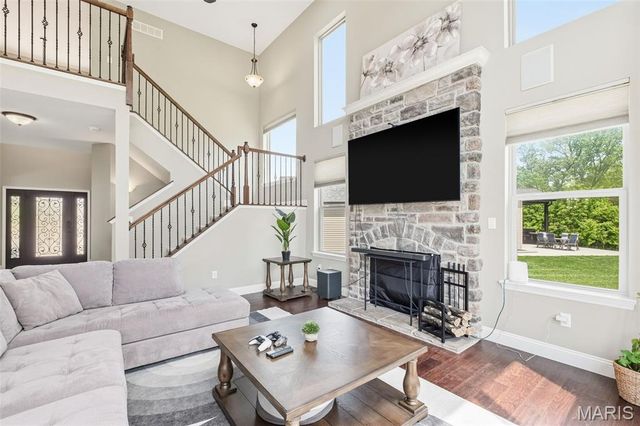 58 Blue Brook Court, O'fallon, MO 63366