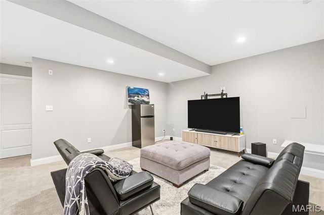 58 Blue Brook Court, O'fallon, MO 63366