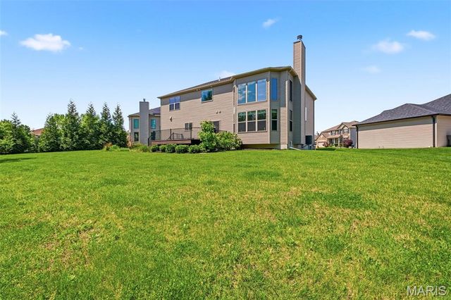 58 Blue Brook Court, O'fallon, MO 63366