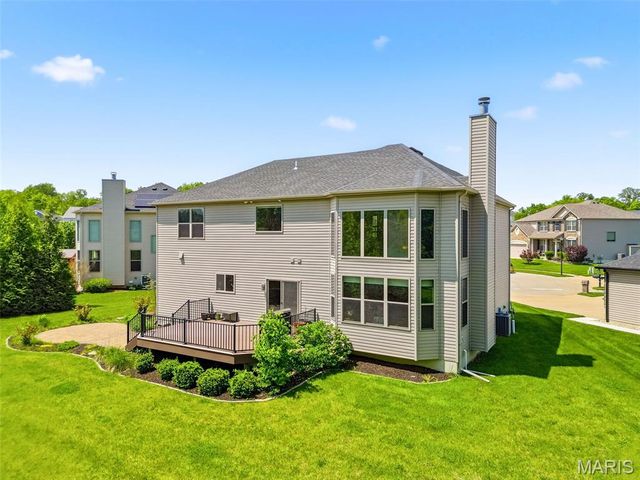 58 Blue Brook Court, O'fallon, MO 63366