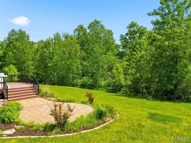 58 Blue Brook Court, O'fallon, MO 63366
