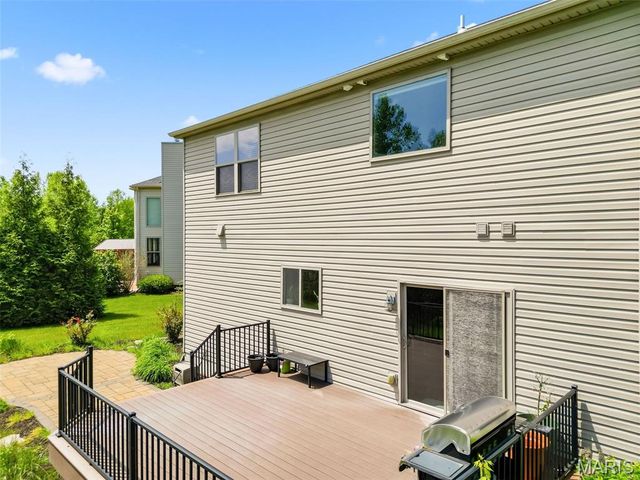 58 Blue Brook Court, O'fallon, MO 63366