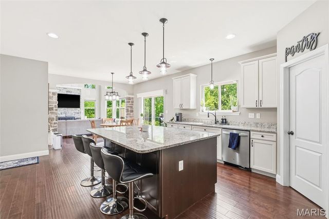 58 Blue Brook Court, O'fallon, MO 63366