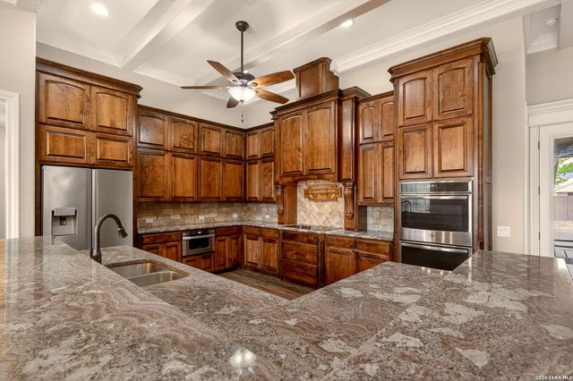 133 Mulhouse, Castroville, TX 78009