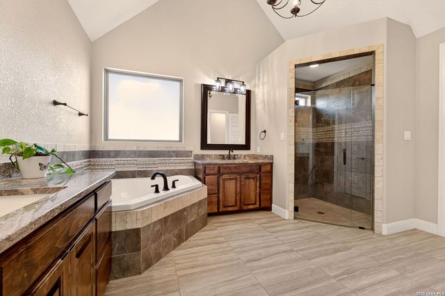 133 Mulhouse, Castroville, TX 78009