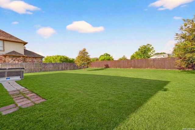 133 Mulhouse, Castroville, TX 78009