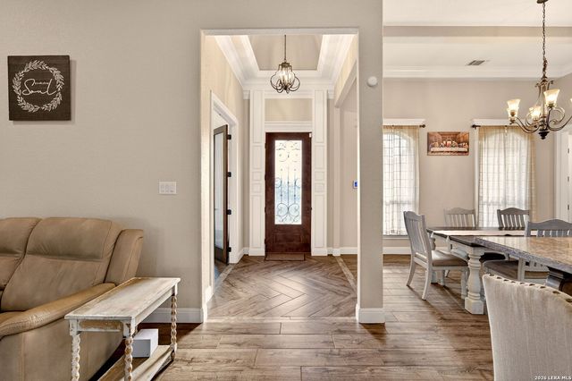 133 Mulhouse, Castroville, TX 78009