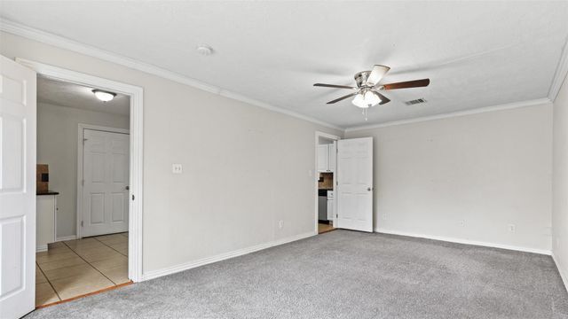 1510 Tarley Street, Houston, TX 77009